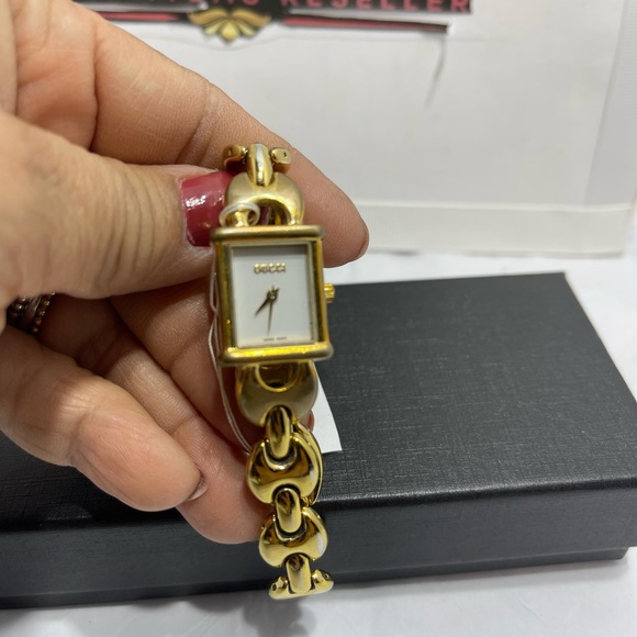 Gucci Watch size 61/2 inch. , preloved. Watch only. - Picture 1 of 11